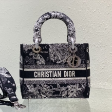 Christian Dior Shopping Bags